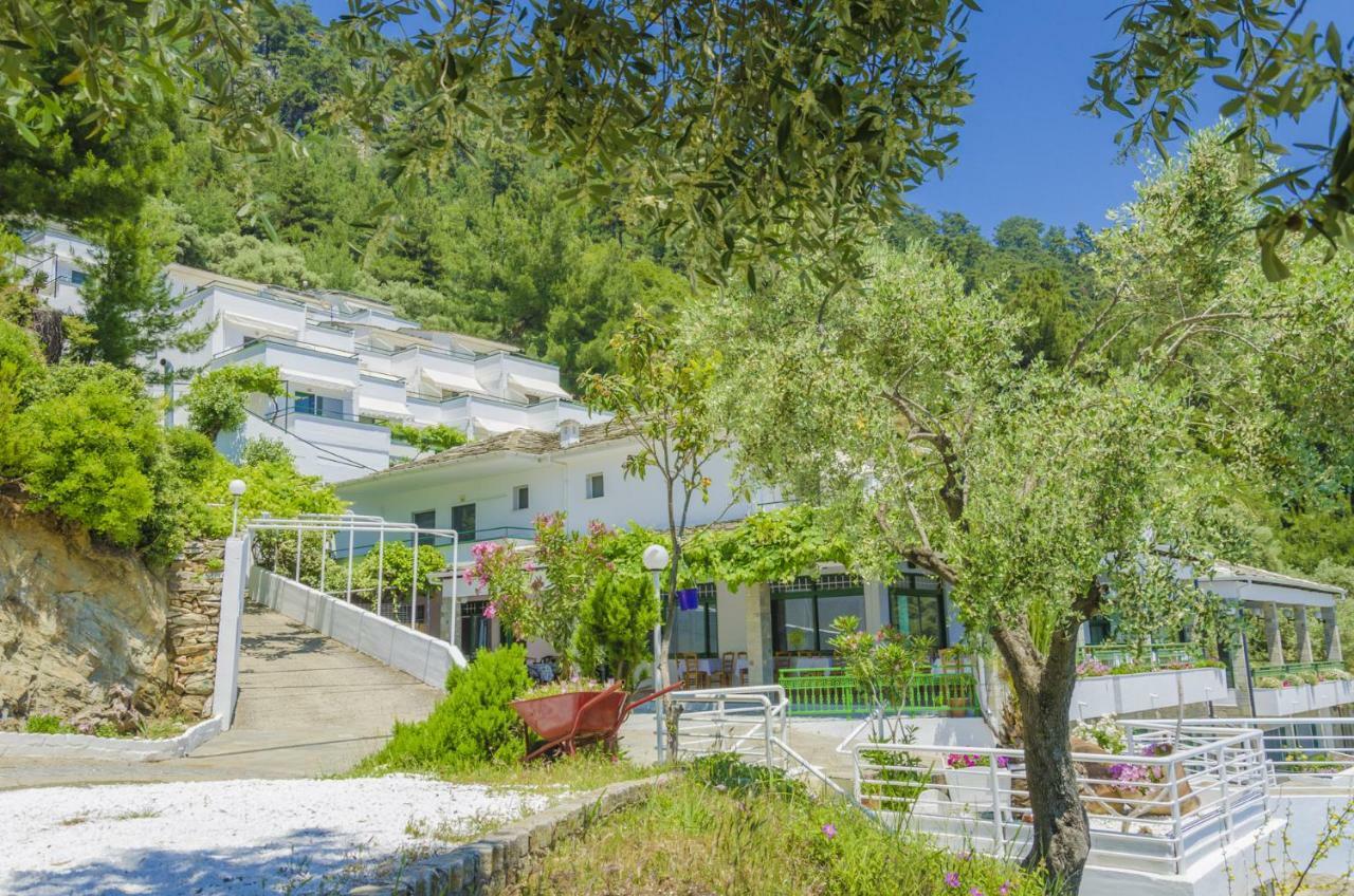 Dionysos Hotel Skala Potamia  Exterior photo